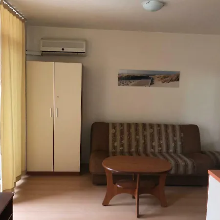公寓 Studio Flat In Rainbow 2 *