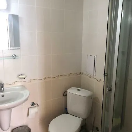 Studio Flat In Rainbow 2 公寓 阳光海滩